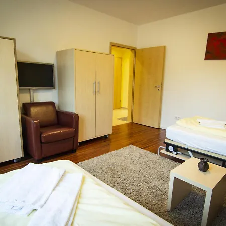 Ringeltaube - Wohnen Zu Hause * Wuppertal